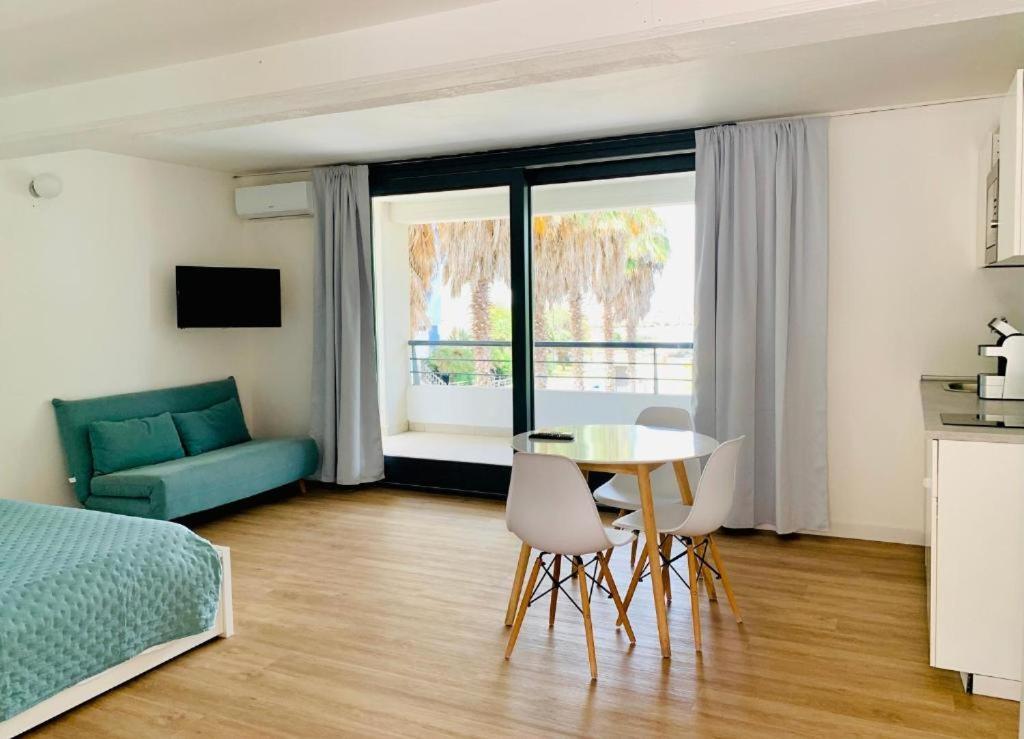 Casa Vacanza Acquamarina Porto Torres Dış mekan fotoğraf