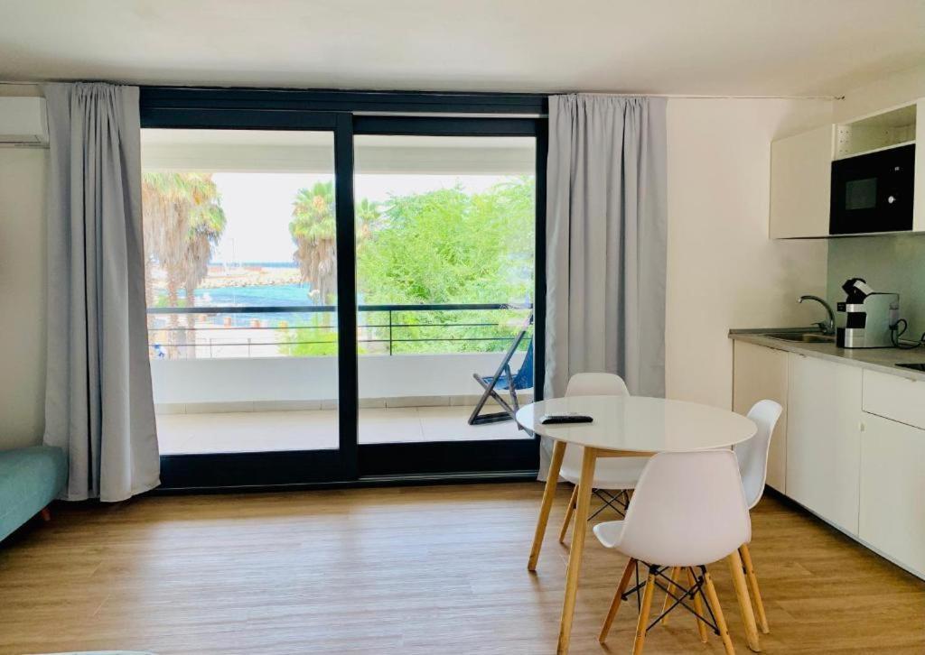 Casa Vacanza Acquamarina Porto Torres Dış mekan fotoğraf